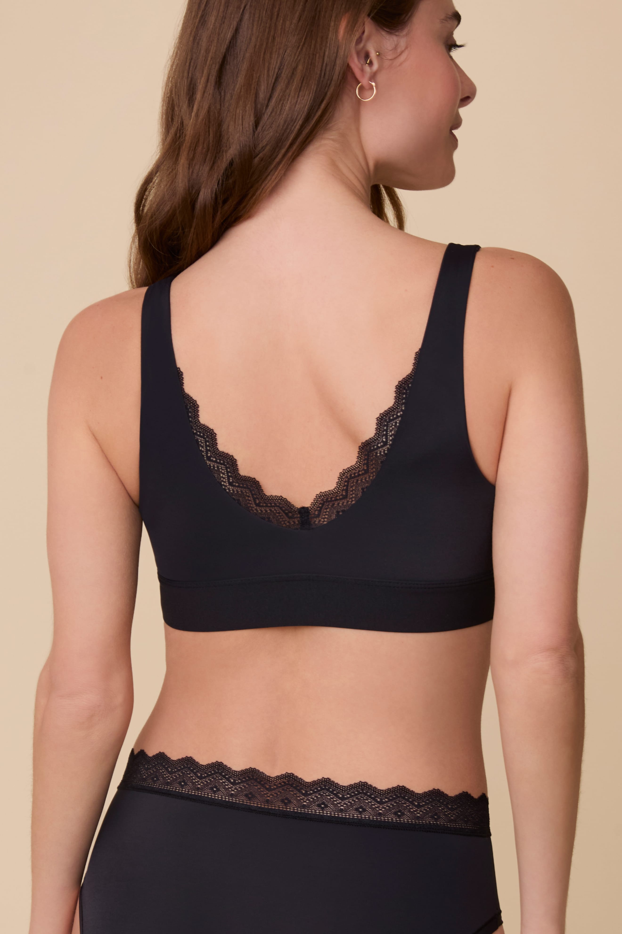 Bliss Lace Bralette - Black