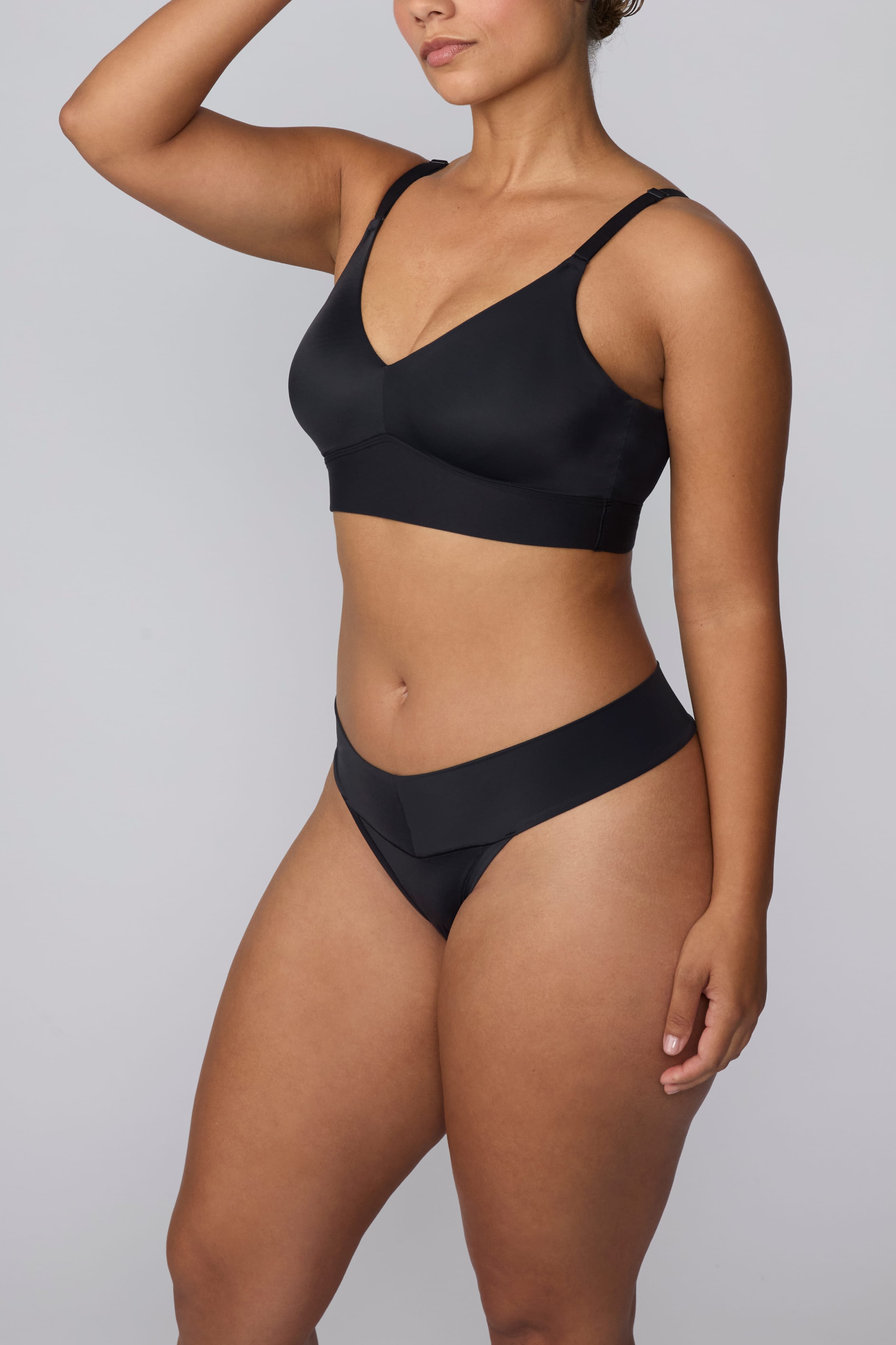 Bliss Low Rise Thong - Black