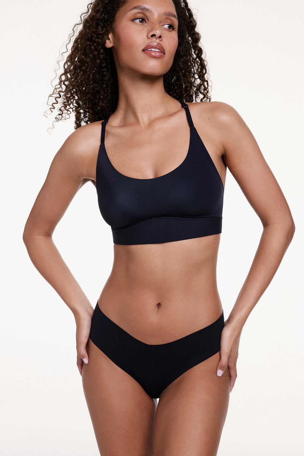 Invisible No Show Low Rise Thong - Black